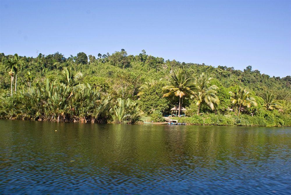 Rainbow Lodge Tatai Bagian luar foto