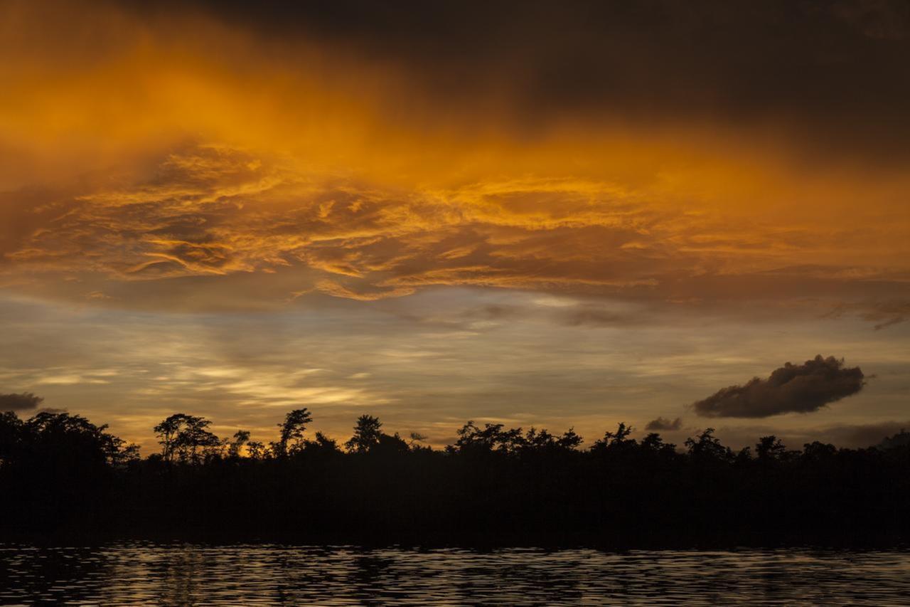 Rainbow Lodge Tatai Bagian luar foto